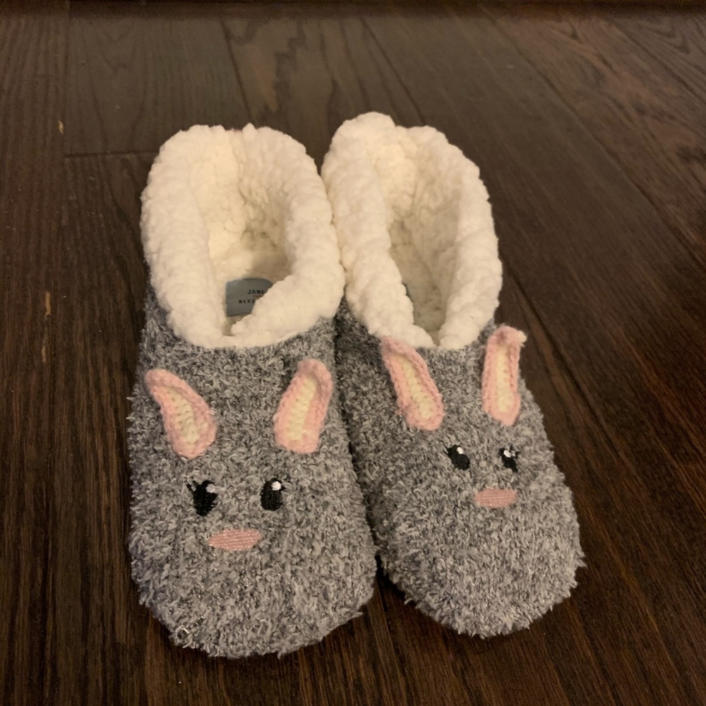 Jane and Bleecker slippers